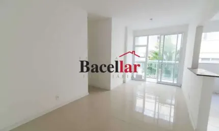 Apartamento com 3 quartos à venda na Rua Torres Homem, Vila Isabel, Rio de Janeiro, 75 m2 por R$ 447.435