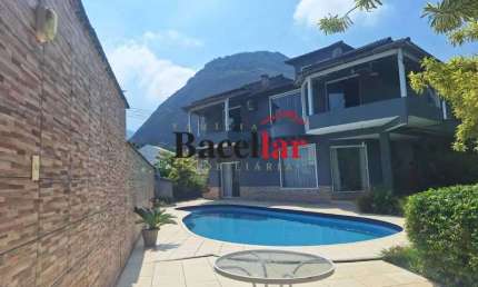 Casa em condomínio fechado com 4 quartos à venda na Rua Daniel Barreto dos Santos, Recreio dos Bandeirantes, Rio de Janeiro, 389 m2 por R$ 1.200.000