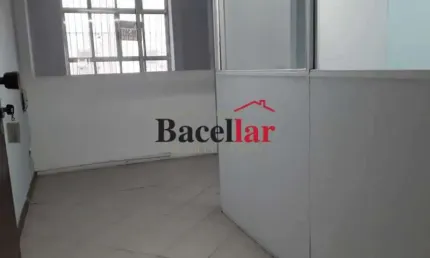 Sala comercial para alugar na Avenida Treze de Maio, Centro, Rio de Janeiro, 58 m2 por R$ 1.300