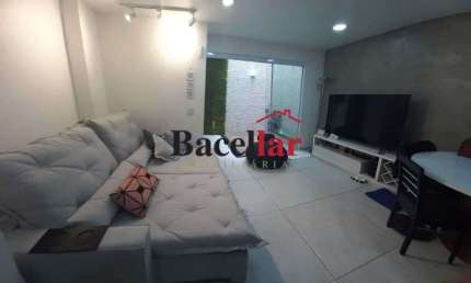 Casa com 3 quartos à venda na Rua Visconde de Abaeté, Vila Isabel, Rio de Janeiro, 153 m2 por R$ 650.000