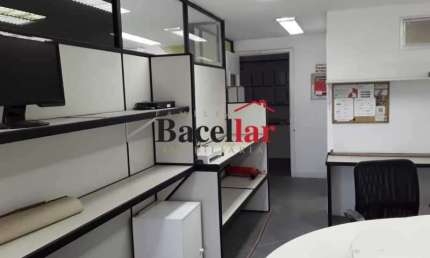 Sala comercial para alugar na Avenida Treze de Maio, Centro, Rio de Janeiro, 264 m2 por R$ 8.000