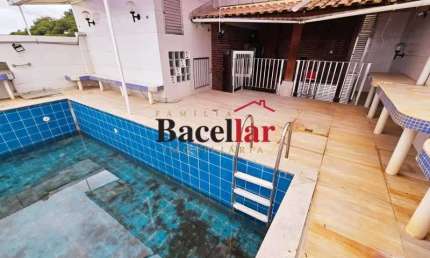 Casa com 5 quartos à venda na Rua dos Araujos, Tijuca, Rio de Janeiro, 310 m2 por R$ 1.350.000