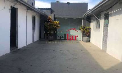 Sala comercial com 1 sala à venda na Rua Ipiru, Cacuia, Rio de Janeiro, 300 m2 por R$ 630.000