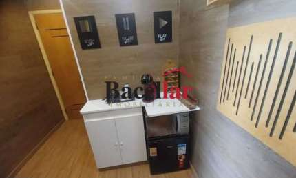 Sala comercial com 2 salas à venda na Rua Santo Afonso, Tijuca, Rio de Janeiro, 38 m2 por R$ 240.000