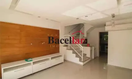 Casa em condomínio fechado com 3 quartos à venda na Rua São Miguel, Tijuca, Rio de Janeiro, 125 m2 por R$ 800.000