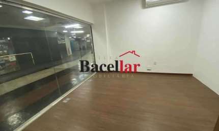 Ponto comercial com 2 salas à venda na Rua Conde de Bonfim, Tijuca, Rio de Janeiro, 30 m2 por R$ 320.000