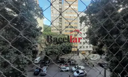 Apartamento com 3 quartos à venda na Rua Uruguai, Tijuca, Rio de Janeiro, 140 m2 por R$ 1.049.000