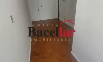 Apartamento com 2 quartos à venda na Rua Uruguai, Tijuca, Rio de Janeiro, 89 m2 por R$ 459.999