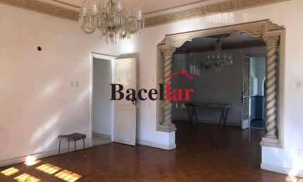 Casa com 6 quartos à venda na Rua Gurindiba, Tijuca, Rio de Janeiro, 240 m2 por R$ 960.000