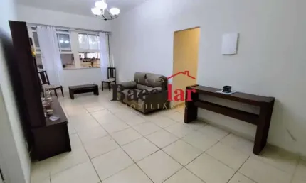 Apartamento com 3 quartos para alugar na Rua São Francisco Xavier, Tijuca, Rio de Janeiro, 86 m2 por R$ 2.800