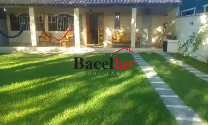 Casa com 2 quartos à venda na Rua Santa Catarina, Praia Seca, Araruama, 160 m2 por R$ 380.000