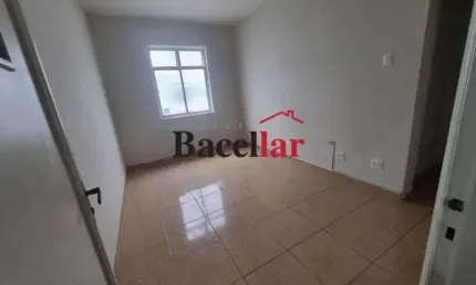 Apartamento com 2 quartos à venda na Rua Leopoldo, Andaraí, Rio de Janeiro, 63 m2 por R$ 210.000