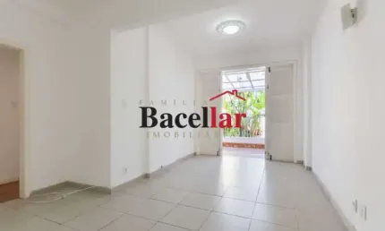 Apartamento com 3 quartos à venda na Rua Conde de Bonfim, Tijuca, Rio de Janeiro, 100 m2 por R$ 440.000