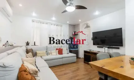 Casa em condomínio fechado com 4 quartos à venda na Rua Dona Delfina, Tijuca, Rio de Janeiro, 120 m2 por R$ 1.100.000