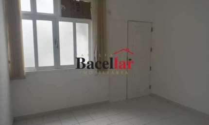 Sala comercial para alugar na Rua General Roca, Tijuca, Rio de Janeiro, 26 m2 por R$ 950