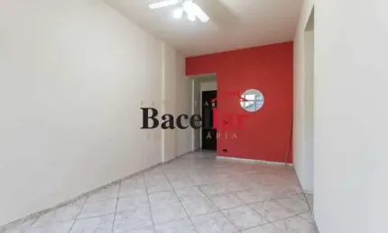 Apartamento com 2 quartos para alugar na Rua Visconde de Santa Isabel, Grajaú, Rio de Janeiro, 69 m2 por R$ 2.500