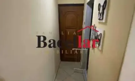 Apartamento com 2 quartos à venda na Rua São Miguel, Tijuca, Rio de Janeiro, 56 m2 por R$ 249.999