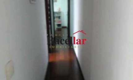 Apartamento com 2 quartos à venda na Rua Dezoito de Outubro, Tijuca, Rio de Janeiro, 95 m2 por R$ 360.000