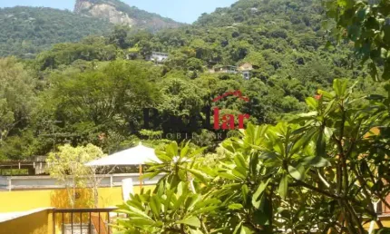 Casa em condomínio fechado com 4 quartos à venda na Rua Itamonte, Cosme Velho, Rio de Janeiro, 344 m2 por R$ 1.700.000
