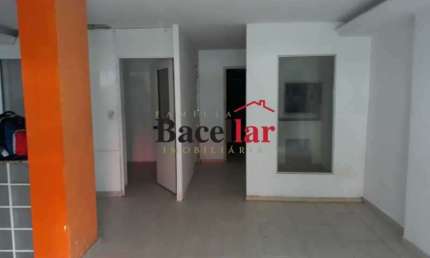Ponto comercial para alugar na Rua Frederico Meier, Méier, Rio de Janeiro, 325 m2 por R$ 10.000