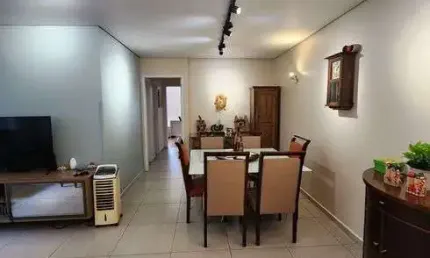 Apartamento para venda possui 119 metros quadrados com 4 quartos em Pompéia - Santos - SP