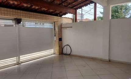 Casa com 2 quartos à venda na Rua Carlos Gomes, 00, Campo Grande, Santos