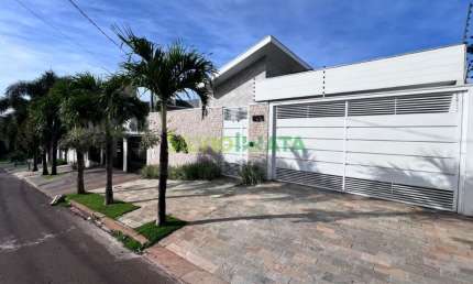 Casa com 2 quartos à venda na Rua Espinela, 854, Jardim Paraíso, Maringá