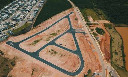 Condomínio em JUNDIAÍ | Lotes a partir de 150m² | Facilitado | Lazer completo | Conheça