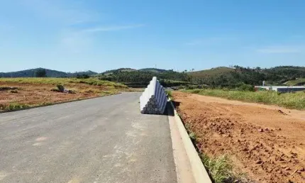 Lotes planos e altos a partir de 360m² em atibaia |próximo a rod. fernão días | facilitado