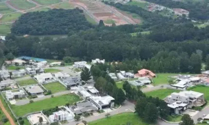 LOTES de 1000m² em Jundiaí com Clube completo e Lagos | Pagamento Facilitado | Ótimo Local