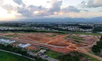 Excelente localização em Pindamonhangaba | Lotes a partir de 250m² com Lazer completo