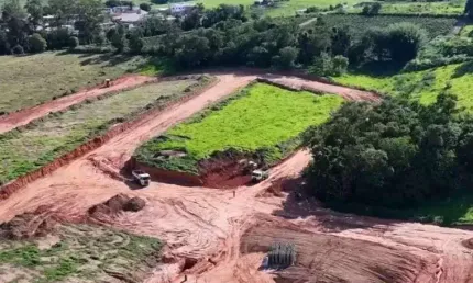 LOTES em LOUVEIRA | A partir de 140m² em ótima localização| Pagamento Facilitado | OBRAS em ritmo acelerado