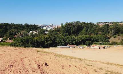 LOTES em LOUVEIRA | Próximo a JUNDIAÍ | Pagamento Facilitado | Ótima localização