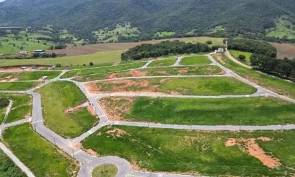Últimos Lotes, a partir de 250m² com Lagos e Área de Lazer | Facilitado | Extrema | Pronto