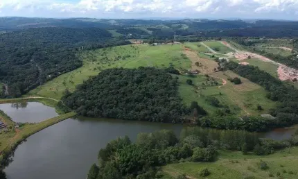 Oportunidade em jundiaí | lotes a partir de 1000m² com belos lagos e clube completo