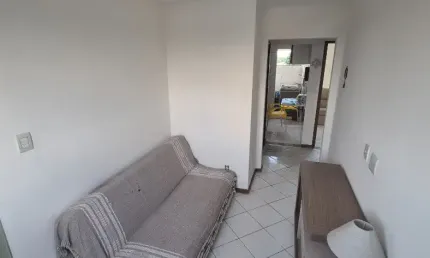 Alugo Apartamento com 2/4 condomínio fechado na Estrada do Coco, Lauro de Freitas BA