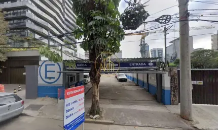 Terreno à venda na Rua Chilon, Itaim Bibi, São Paulo