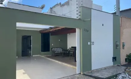 Casa Mobiliada à Venda – Conforto e Praticidade em Porto Seguro!