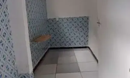 Casa para Locação em Simões Filho, CIA 1 QUADRA 7, 2 dormitórios, 1 banheiro