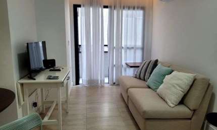 Apartamento de 1 dormitório pertinho da praia da Pompeia -Santos
