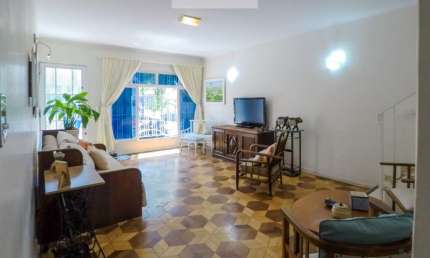 Vila Mariana / Chácara Klabin Casa com 2 dormitórios 3 vagas com localização privilegiada próximo das estações Metro Vila Mariana, Chácara Klabin e Santos Imigrantes