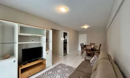 Aluguel Anual: Apartamento mobiliado com 3 quartos, quadra mar no centro de Balneário Camboriú.