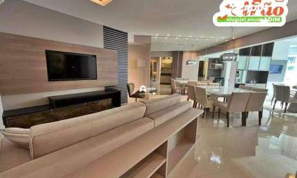 Aluguel anual: Apartamento de 3 suítes em Balneário Camboriú