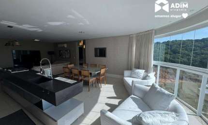 Apartamento no Edifício Brava Beach Aroeira com 03 Suítes na Praia Brava em Itajaí.