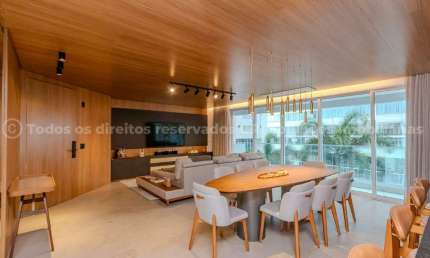 Apartamento a venda no Edifício Le Blanc com 03 Suítes na Praia Brava em Itajaí.