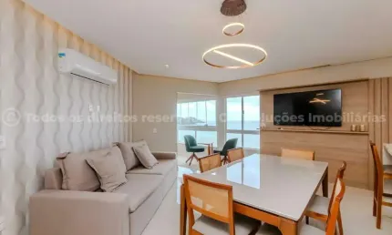 Apartamento Mobiliado Frente Mar com 03 Suítes no Edifício Pietro Zanella em Balneário Camboriú