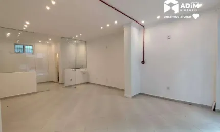 Aluguel anual: Sala no centro de 63mts de Balneário Camboriú.