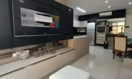 Aluguel anual: Apartamento de 2 quartos com suíte, Balneário Camboriíu
