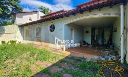 Casa com 3 dormitórios à venda, 374 m² por R$ 860.000,00 - Petrópolis - Londrina/PR