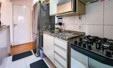Venda - Lindo Apartamento no Cond. Maraville 2 Dormitorios com sala ampliada (1 Suíte) e Sala 2 Ambientes